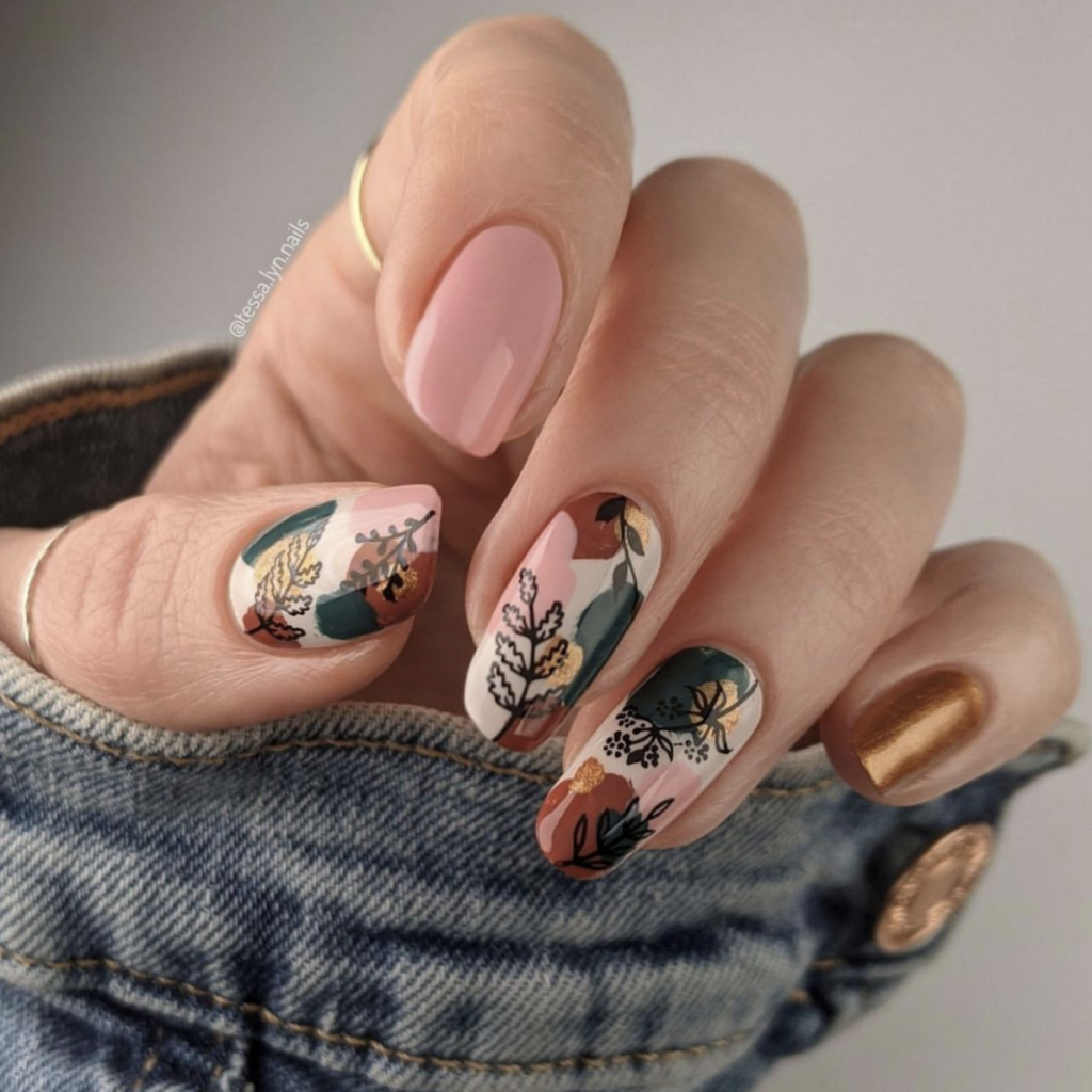 fall abstract nails